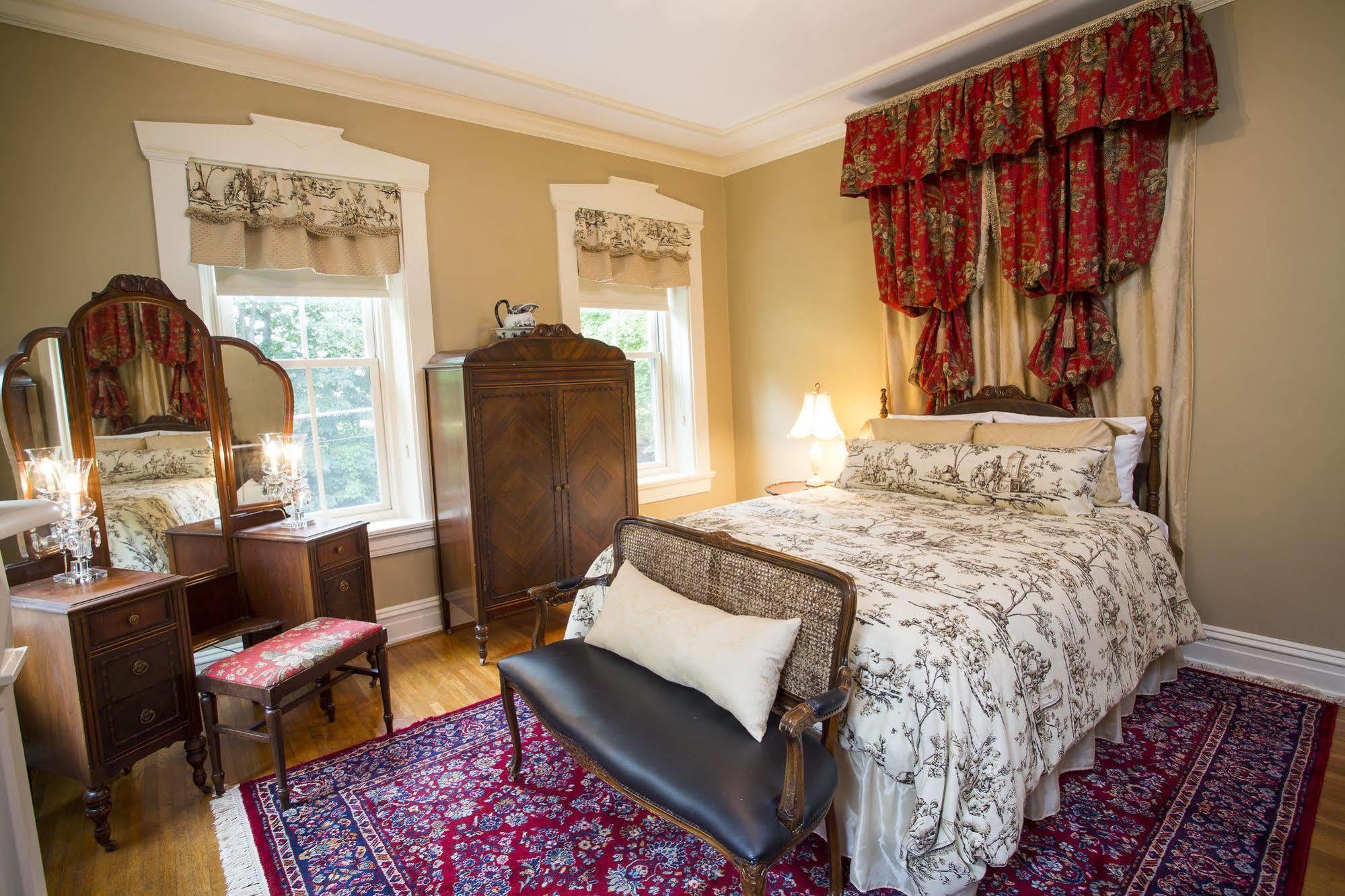 Hollinger House Bed & Breakfast Wabank Exterior photo